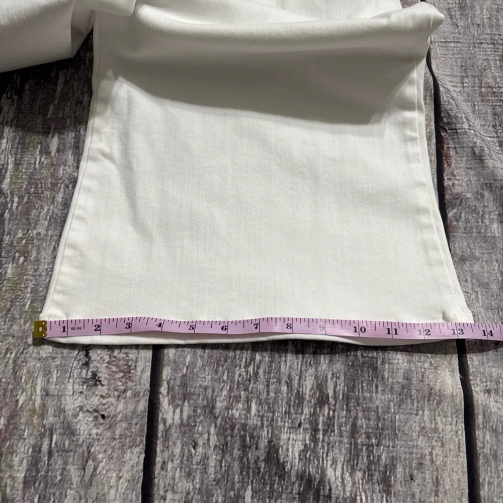 FRAME White Flare Jeans - Picture 5 of 8